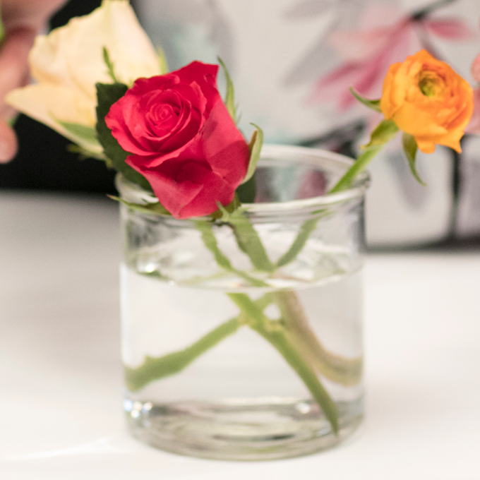 DIY: Sådan laver du en farverig blomsterbuket - Plantorama