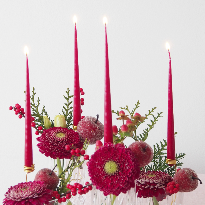 DIY: Moderne adventskrans klædt i rødt - Plantorama