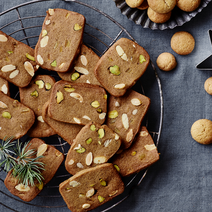Opskrift: Smagfulde brunkager med pistacie og mandler - Plantorama